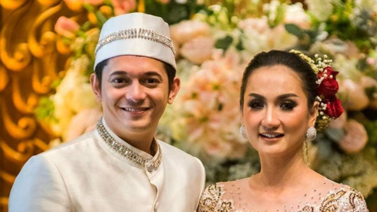 Andrew Andhika dan Tengku Dewi Putri