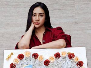 Berita selebriti dan gosip artis: Anya Geraldine