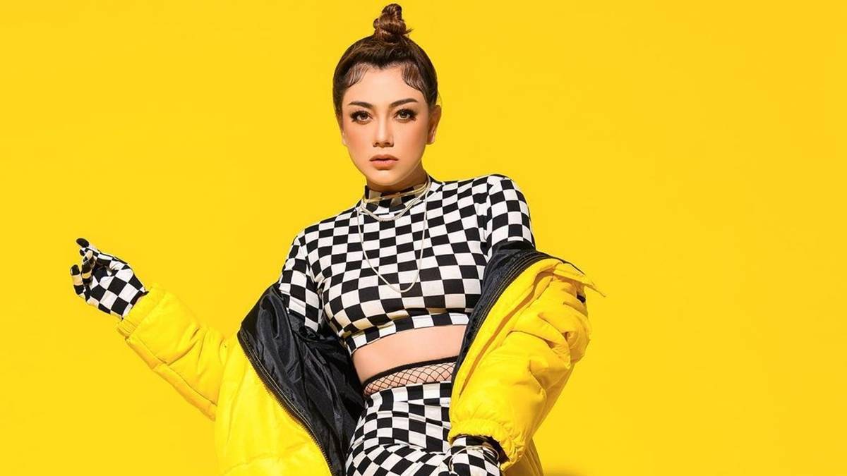 Nama artis unik
