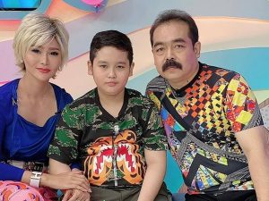 Berita selebriti dan gosip artis: Inul Daratista