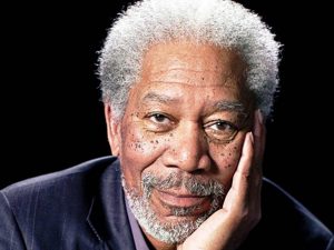 Berita selebriti dan gosip artis: Morgan Freeman menyebut jika bagi dirinya suara adzan merupakan suara terindah.