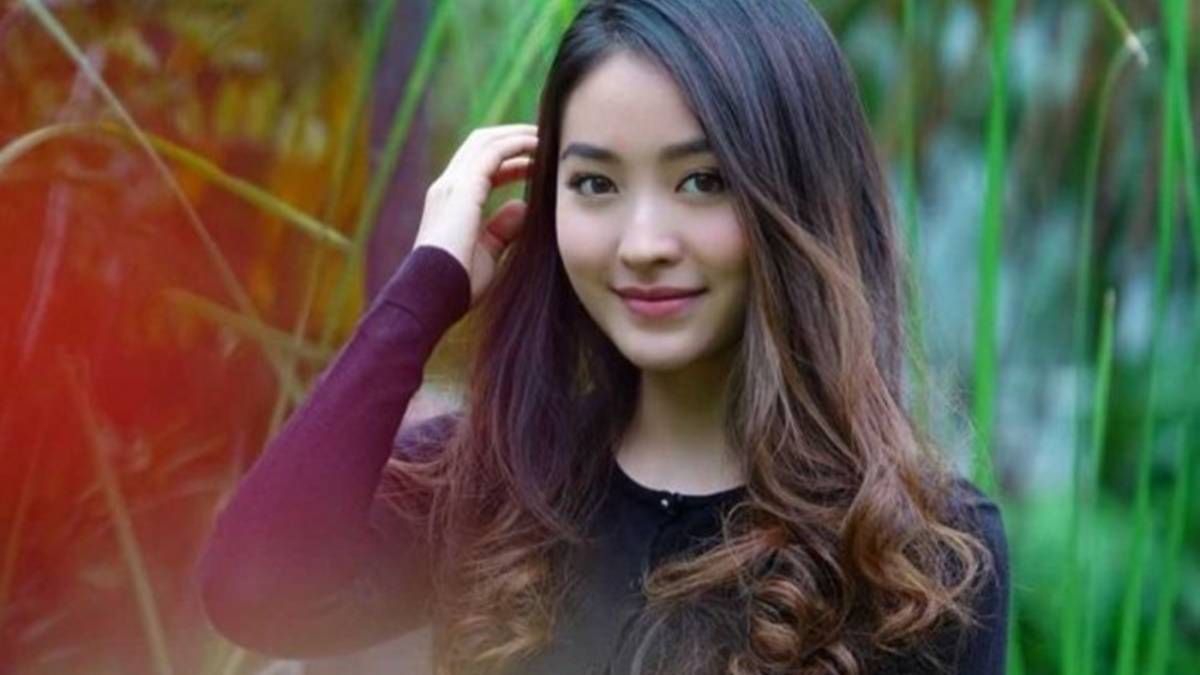 artis muda ratu sinetron