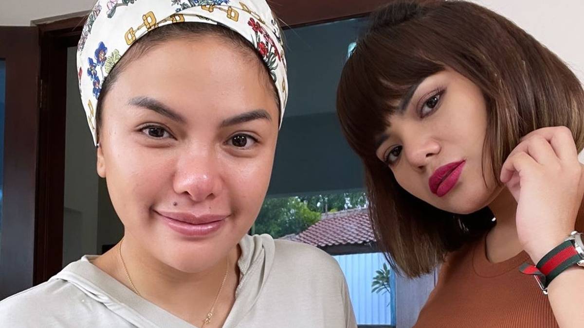 Nikita Mirzani dan Dinar Candy. 