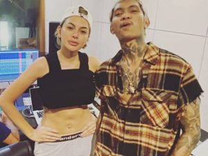 Berita selebriti dan gosip artis: Blak-blakan Nikita Mirzani dan Yong Lex tak munafik sebut pernah cicipi narkoba.