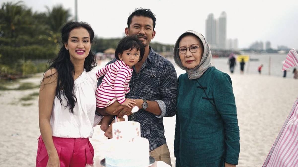 Ratna Sarumpaet