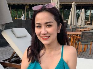 Berita selebriti dan gosip artis: Tante Ernie