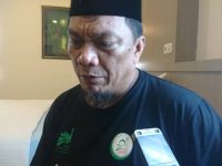 Baca berita : Cerita Ustaz Yahya Waloni yang dengan sengaja menabrak anjing.