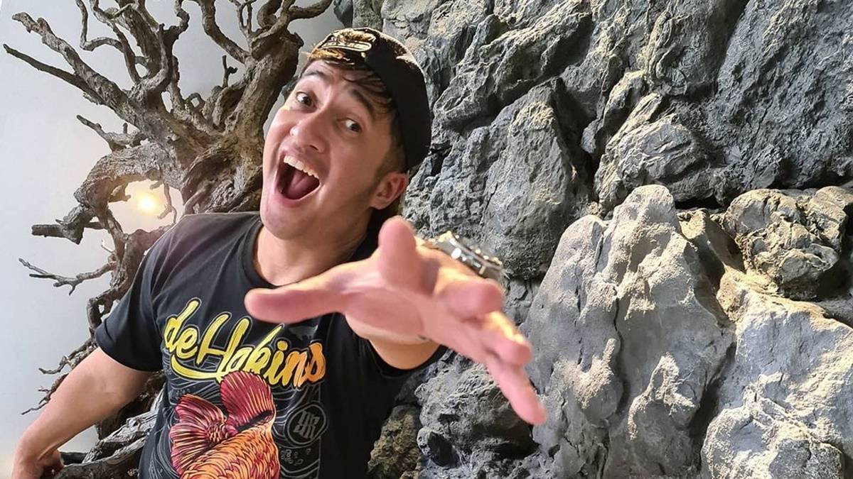 artis menyambut kematian