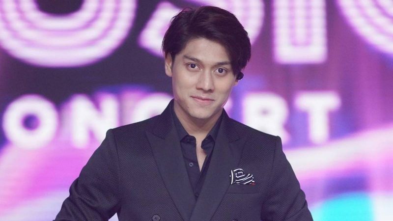 Berita selebriti dan gosip artis: Tempatkan Lesti Kejora di urutan pertama, ini keinginan Rizky Billar jika menikah nanti.