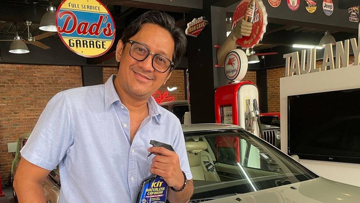 Berita selebriti dan gosip artis: Dijuluki sultan Bintaro, rupanya Andre Taulany malah sering bawa nasi kotak di lokasi syuting ke rumah.