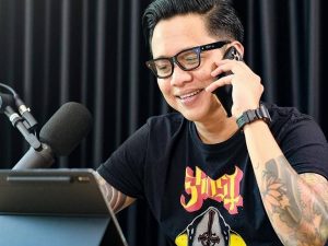 Berita selebriti dan gosip artis: Bahas perselingkuhan, Gofar Hilman sebut ini alasan banyak pria selingkuh adalah cari rasa yang berbeda.