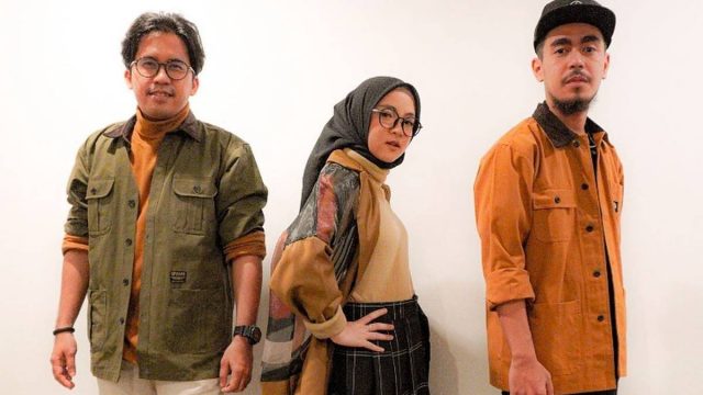 Berita selebriti dan gosip artis: Peramal ini sebut grup Sabyan akan tetap eksis, tidak bubar seperti ramalan lainnya.