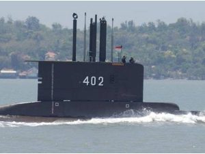 Cekricek.id - Kapal selam KRI Nanggala dinyatakan tenggelam pada kedalaman 838 meter laut hingga memicu sorotan media negara asing.
