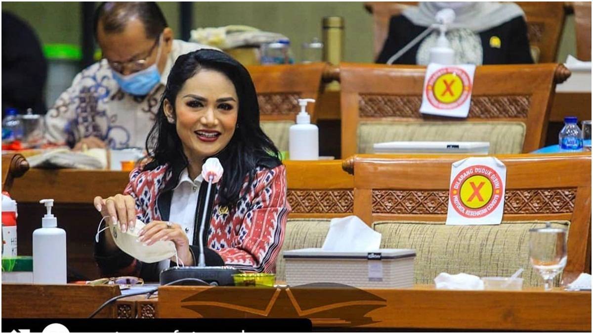Pernikahan Atta dan Aurel