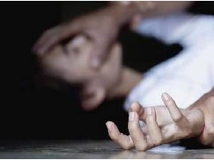 Cekricek.id - Aksi seorang biduan yang bermodus tawaran pekerjaan kepada pelajar SMA akhirnya berhasil ditangkap polisi.
