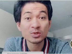 Cekricek.id - Ragil, pria gay yang menikah dengan seorang lelaki asal Jerman mengaku mendapatkan haid setiap tanggal 5 jam 10.15.