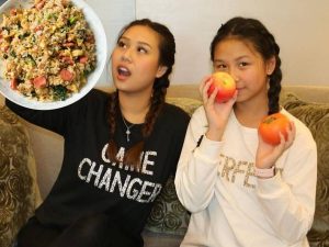 Berita selebriti dan gosip artis: Super kaya, kini selebgram Sisca Kohl review nasi goreng sederhana seharga Rp 400 juta.