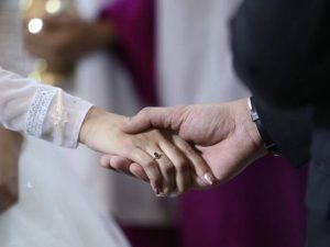 Cekricek.id: Jangan Dilakukan! beberapa tindakan ini merupakan dosa dalam pernikahan. Dan tidak hal itu sangat tidak disukai Allah.