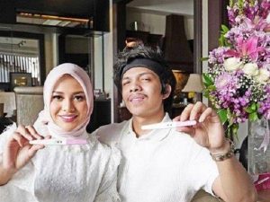 Cekricek.id - Atta halilintar mengunggah poster Series berjudul kami ikhlas yang menceritakan tentang keguguran Aurel yang.