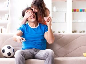 Cekricek.id: Ternyata ada berbagai cara yang bisa dilakukan istri agar suaminya memiliki rezeki yang berlimpah seperti berikut ini. 
