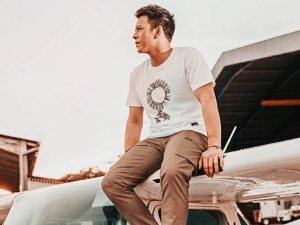Cekricek.id: Ariel Noah sebut terbawa perasaan ketika melakukan projek kerjasama dengan Bunga Citra Lestari.