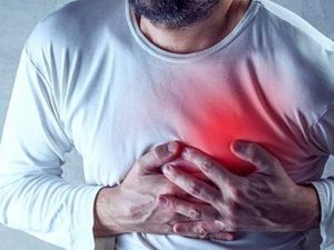 Cekricek.id: Kejaidna langka, para dokter terkejut mengetahui jantung dari pria ini berubaha menjadi batu.