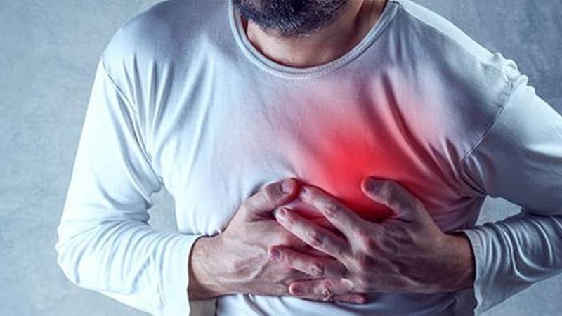 Cekricek.id: Kejaidna langka, para dokter terkejut mengetahui jantung dari pria ini berubaha menjadi batu.