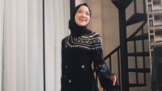 Cekricek.id: Klarifikasi Nissa Sabyan atas panaggilan umi dari Ayus Sabyan pada dirinya.