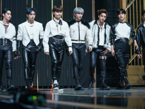 Kompetisi boy group Mnet 'Kingdom'