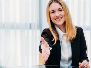 Hindari menggunakan kata ini saat Tips Wawancara dengan HRD