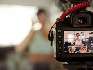 Pendapatan Youtube Artis - Cekricek.id