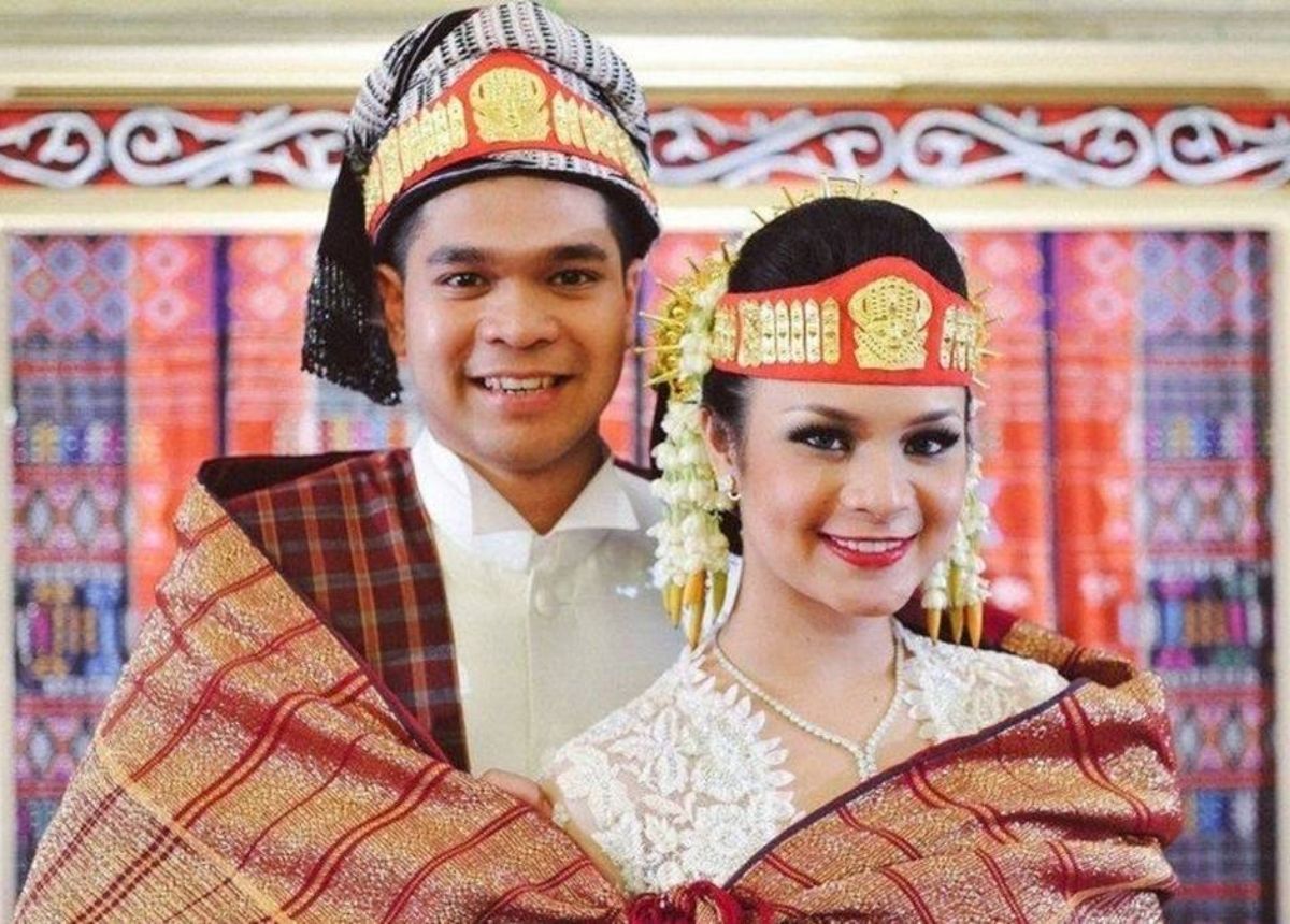 Adat Nias