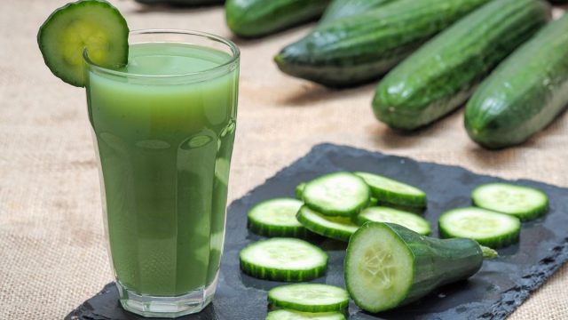 Manfaat minum jus timun