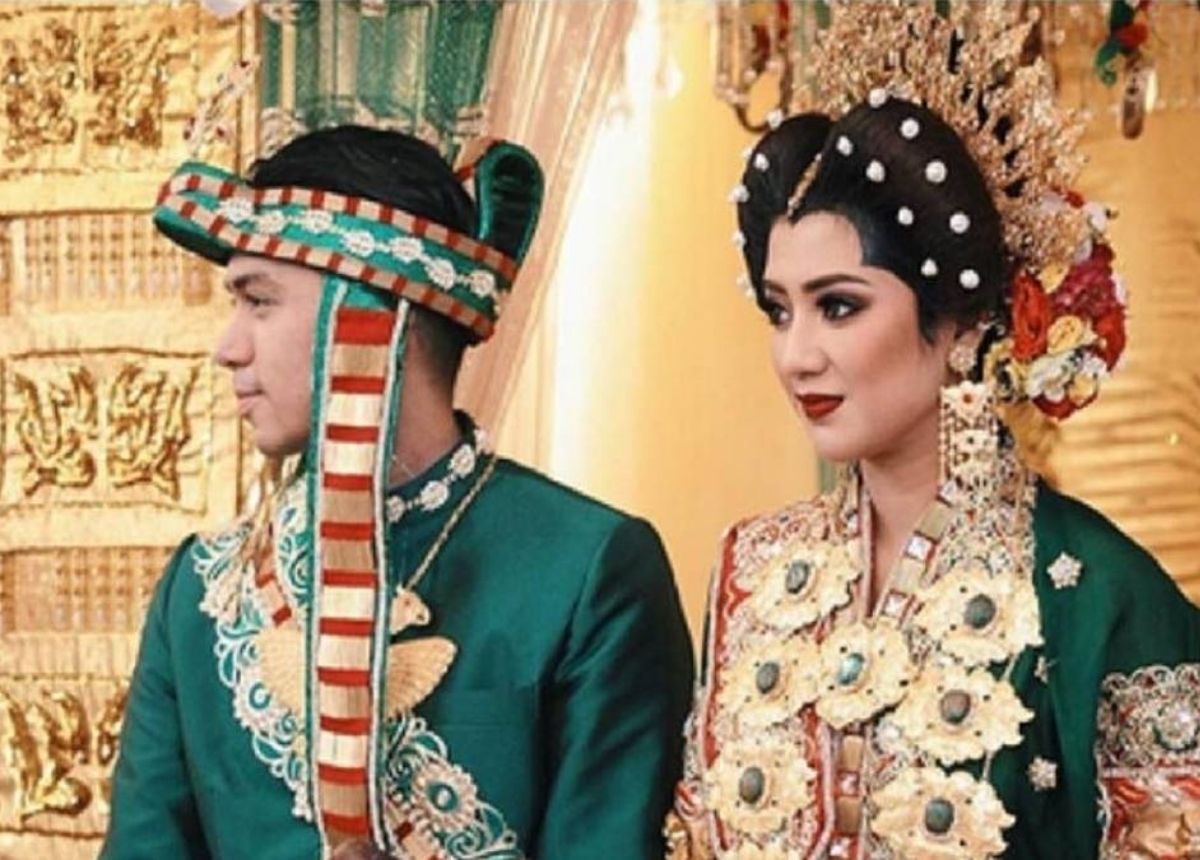 Adat Bugis