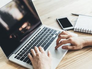 Berita terbaru hari ini: Cara merawat laptop