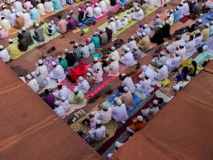 Cara Meluruskan Shaf dan Posisi Shaf Anak Kecil Saat Shalat Berjamaah