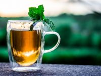 Minum Teh Setelah Makan Memang Menyegarkan, Namun Ada Bahaya yang Mengintai