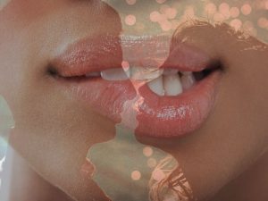 Penyebab Bibir Hitam
