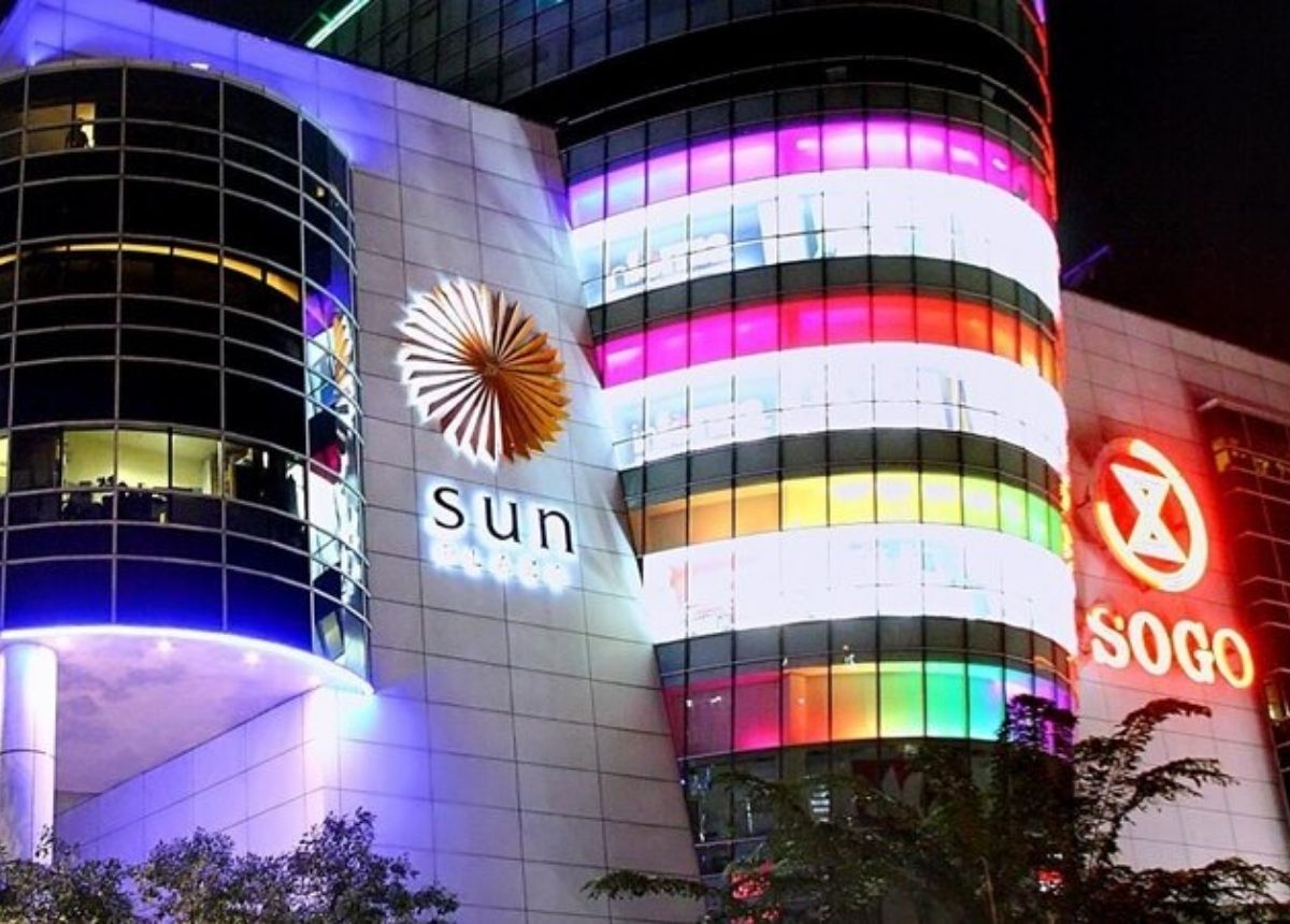 Sun Plaza