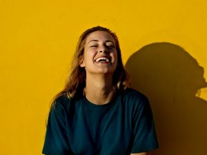 Berita gaya hidup, kesehatan, dan tips terbaru hari ini: Ini lah tips untuk berpikir jernih dan positif. Kamu harus memulai dengan mensyukuri segala sesuatu dan menghargai waktu istirahat.