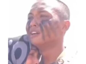 Berita terbaru, terkini dan berita pilihan hari ini: Seorang calon satpol PP menangis sesegukan usai ditinggal tunangan oleh mantannya.