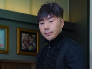 Berita artis, selebriti, dan gosip terbaru hari ini : Roy Kiyoshi mengalami pembengkakan pada jantungnya hal tersebut berdasarkan hasil cek dokter