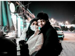 Berita artis: hari terakhir di rumah sakit, Atta Halilintar memposting foto keluarga kecilnya yakni dirinya dengan sang istri Aurel dan Baby A.