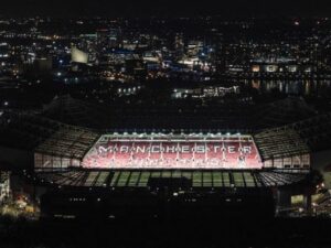 Berita bola: Raksasa Inggris, Manchester United memutuskan mengakhiri kerja sama sponsor dengan perusahaan maskapai asal Rusia Aeroflot.