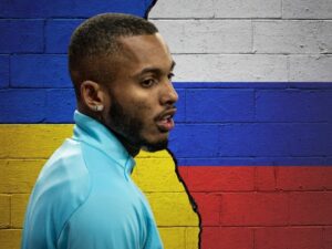 Berita bola: Pemain sepak bola asal Brasil, Fernando, yang membela klub Ukraina, Shakhtar Donestk, meminta agar dievakuasi keluar dari Ukraina.