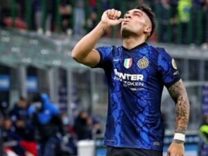 Berita Bola: Manchester City sekarang sedang melirik striker Inter Milan Lautaro Martinez untuk menggantikan posisi Sergio Aguero.