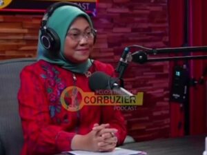 Berita terkini: Ida Fauziah, Menteri Tenaga Kerja Indonesia diundang ke podcast Deddy Corbuzier untuk menjawab JHT (Jaminan Hari Tua).