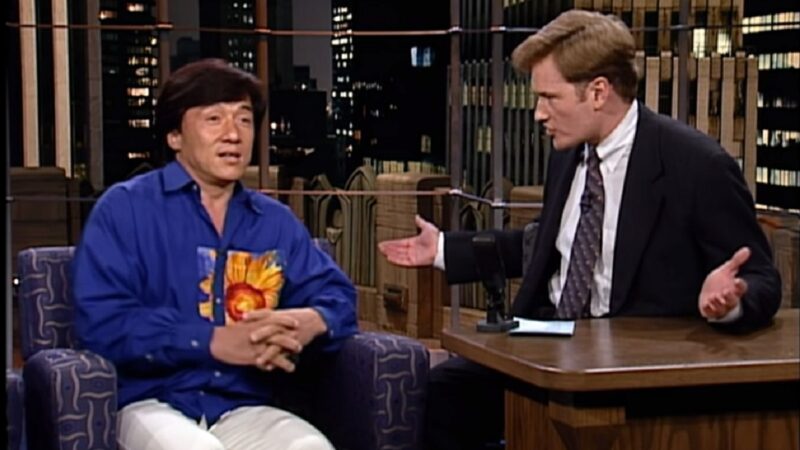 Berita artis, selebriti, dan gosip terbaru hari ini: Tahukah anda tengkorak kepala Jackie Chan berlubang dan bisa dimasuki jari tangan