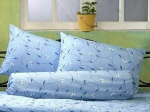Berita gaya hidup: tips mudah membersihkan bantal dari tungau dan bakteri yang menempel serta menghilangkan bau apek.