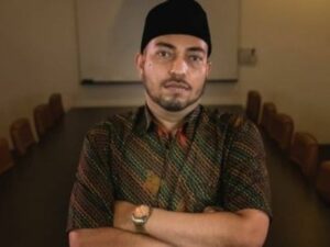 Berita terkini, terbaru, dan berita pilihan hari ini: Habib Husin Alwi sempat ingin murtad karena jika ada pengakuan begini.